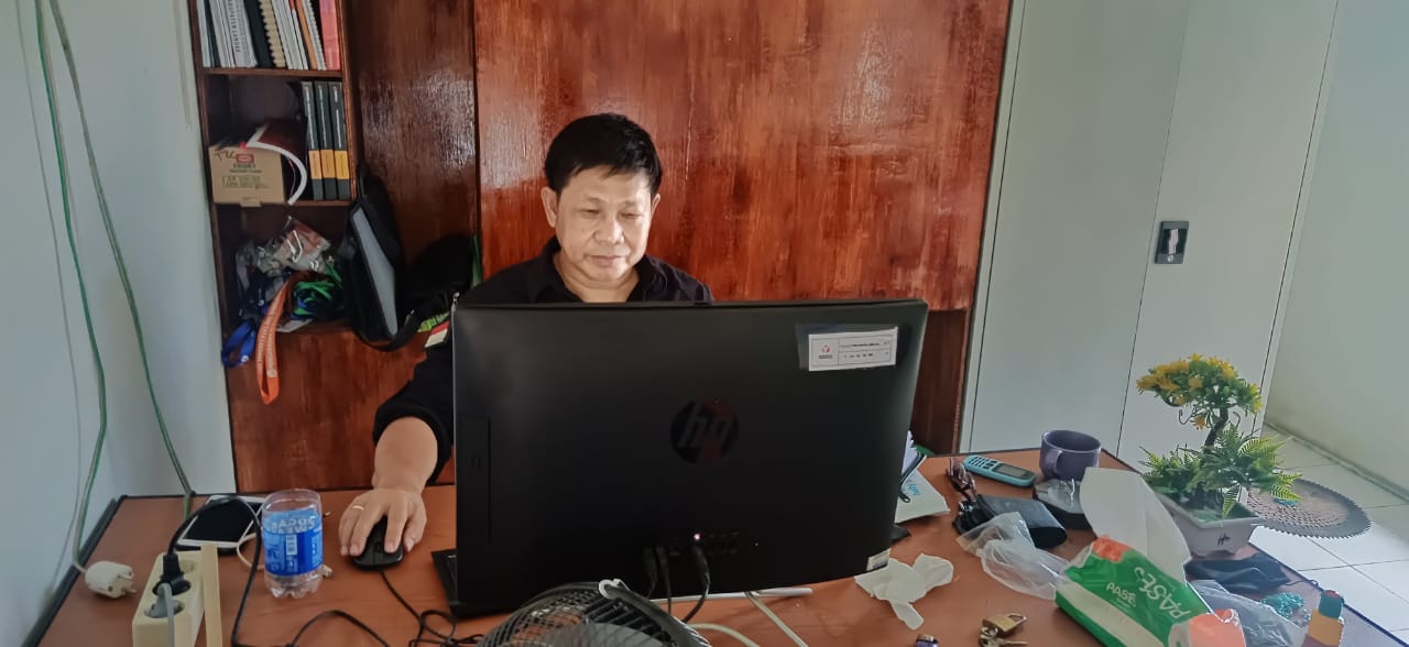 Zoom Meeting Rapat Sosialisasi Riset Evaluasi Pelaksanaan Pilkada Serentak di Indonesia