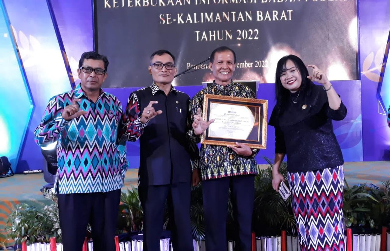 Bawaslu Landak Raih Predikat Badan Publik INFORMATIF