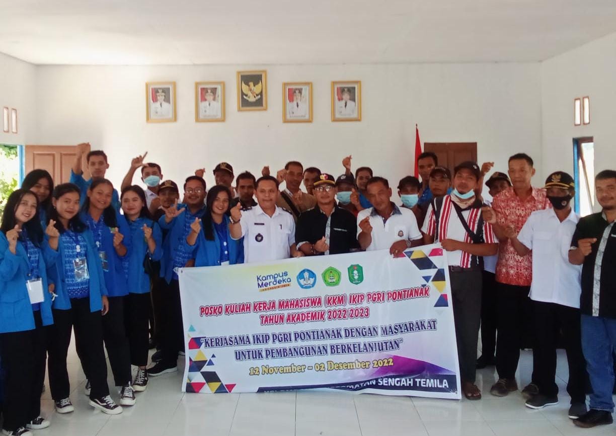 Bawaslu Landak bersama IKIP PGRI PONTIANAK Laksanakan Sosialisasi Pengawasan Partisipatif kepada Masyarakat Desa Rabak Kecamatan Sengah Temila