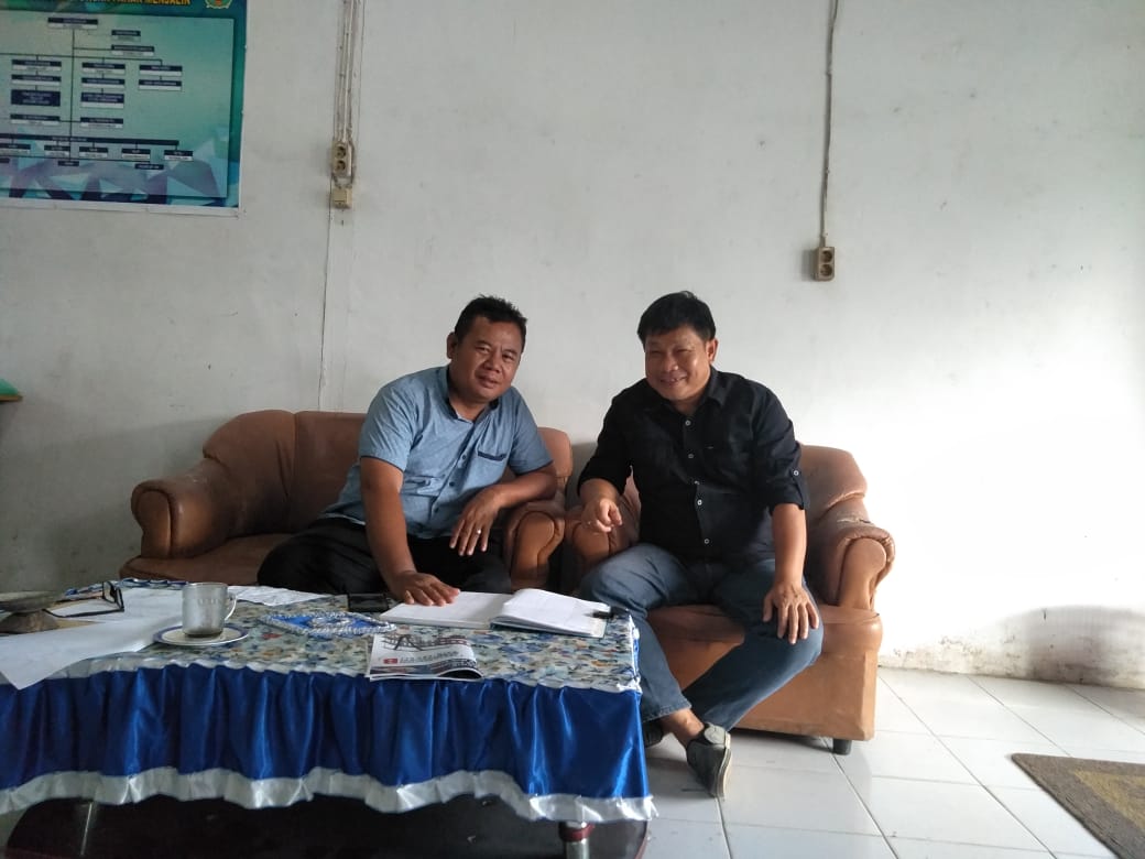 Koordinasi bersama Kepala SMK Pahar Menjalin terkait Sosialisasi Pengawasan Partisipatif