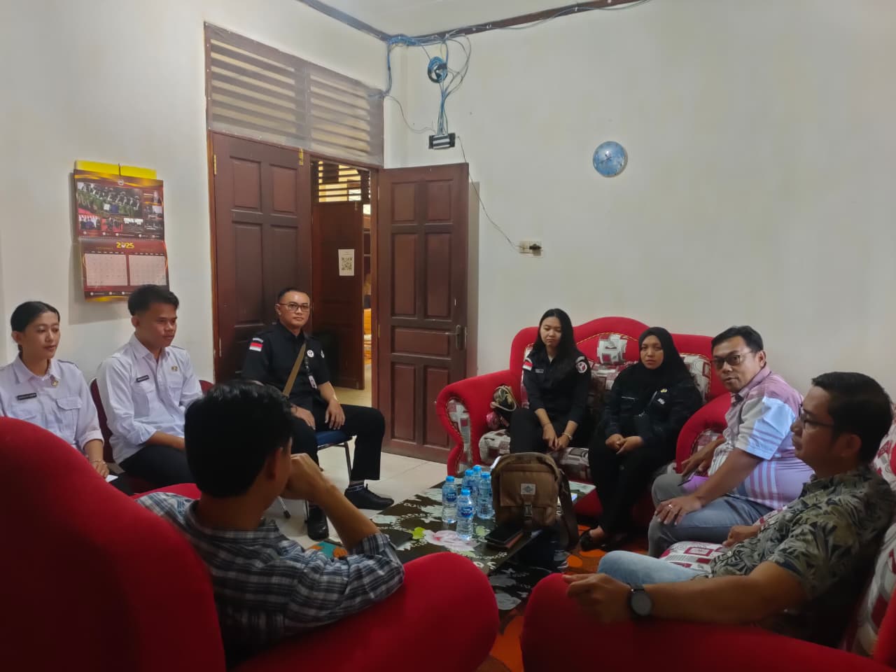 Dokumentasi koordinasi ke KPU Landak (09/10/2025).