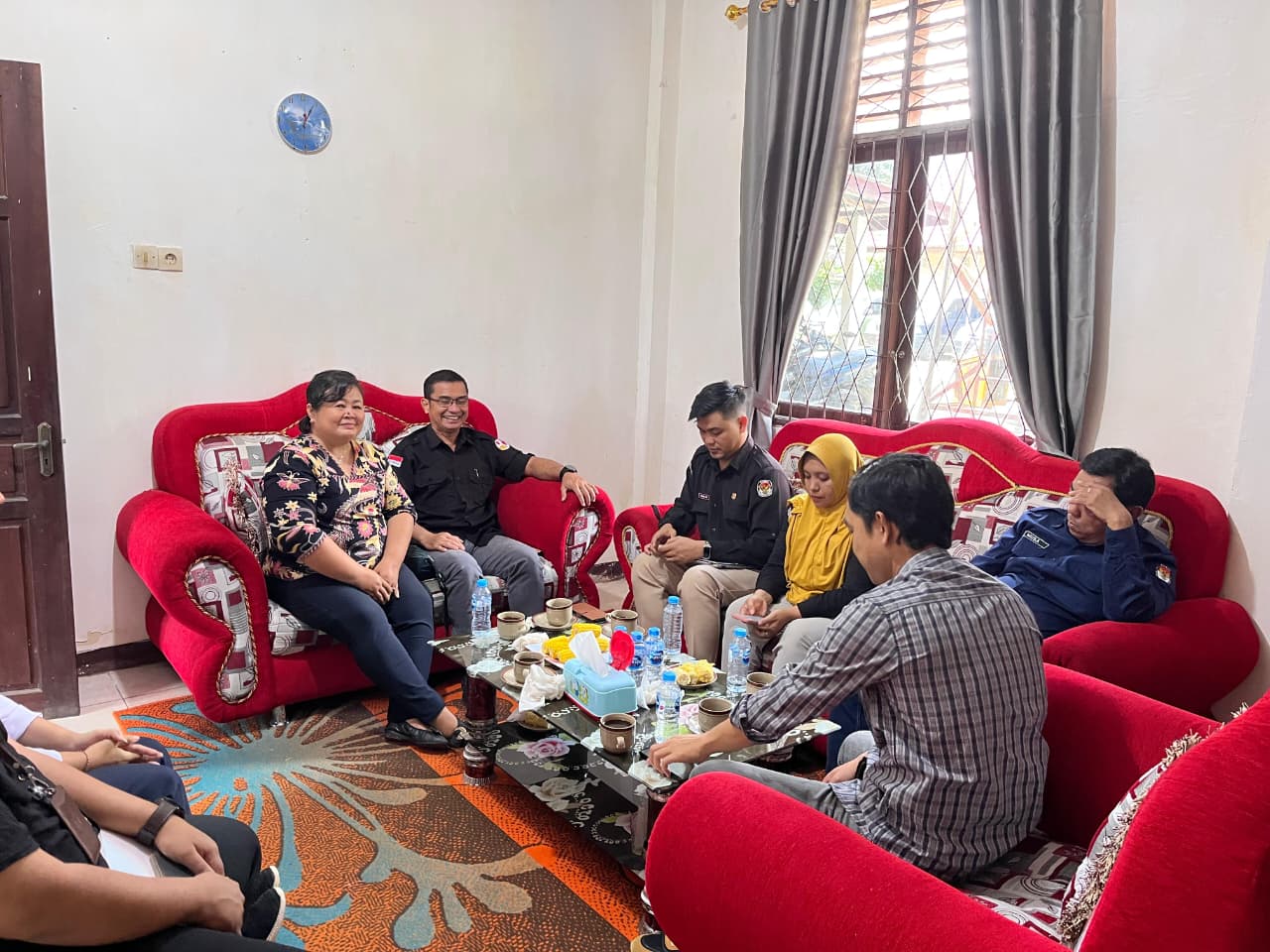 Dokumentasi koordinasi ke KPU Landak terkait pemuktakhiran data partai politik berkelanjutan (19/11/2025).