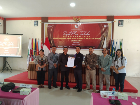 Dokumentasi Rapat Pleno Terbuka Rekapitulasi Pemutakhiran Data Pemilih Berkelanjutan Triwulan II Tahun 2026