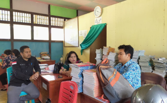 Koordinasi Pelaksanaan Kegiatan Sosialisasi Pengawasan Partisipatif di SMA Negeri 1 Kuala Behe