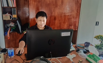 Zoom Meeting Rapat Sosialisasi Riset Evaluasi Pelaksanaan Pilkada Serentak di Indonesia