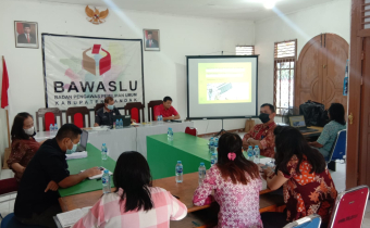 Menuju Digitalisasi Informasi Publik