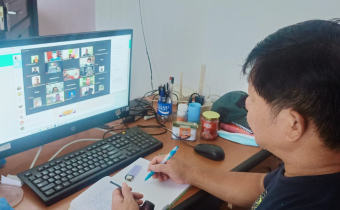 Menghadiri Sekolah Pengawas Pemilu