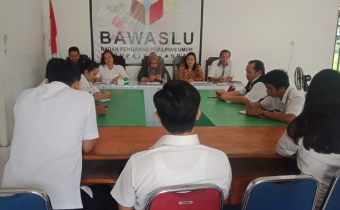 Supervisi dan Monitoring Pimpinan Bawaslu Provinsi Kalimantan Barat ke Bawaslu Kabupaten Landak