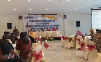 Menjaga Integritas Pengawas Pemilu